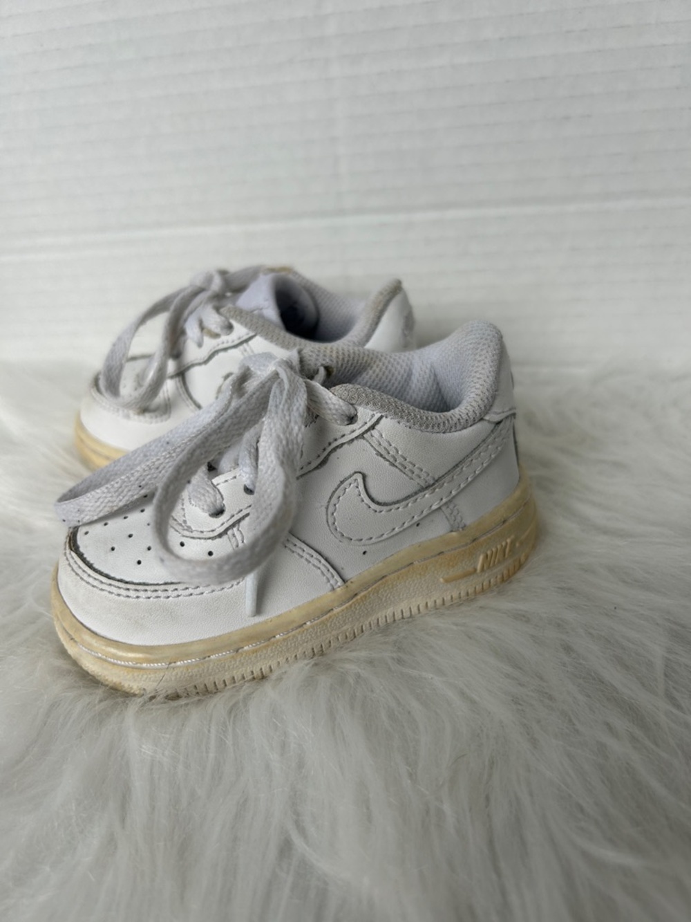 Infant Nike Air Force 1 Kids White Low-Top Sneakers